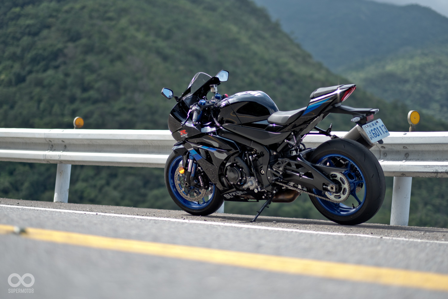 战神回归.日系偏执份子 suzuki gsx r1000r