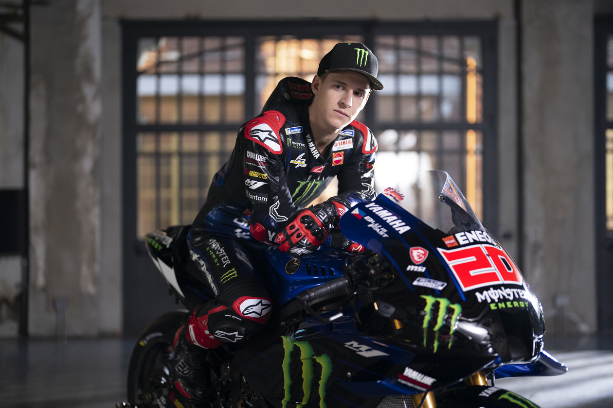 榮耀塗裝再臨2022賽季Monster Energy YAMAHA MotoGP YZR M1賽車發表 SUPERMOTO8