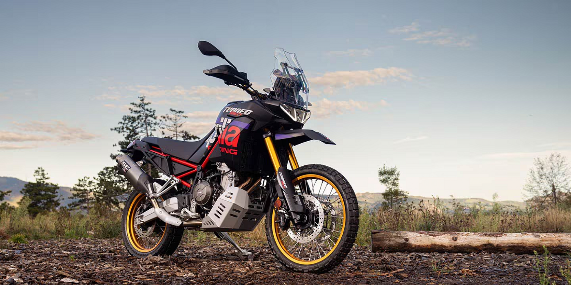 車輛配備、越野能力再升級！2025 Aprilia Tuareg Rally官方宣傳照曝光