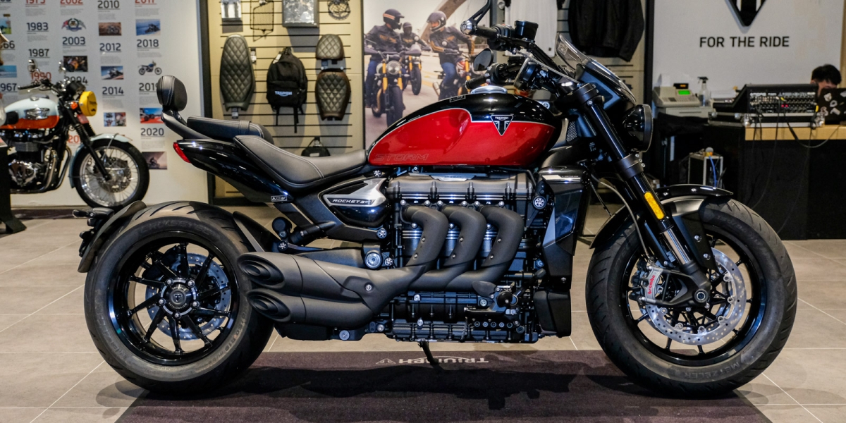 TRIUMPH ROCKET 3 STORM GT 新車交車典禮 盛大舉行！