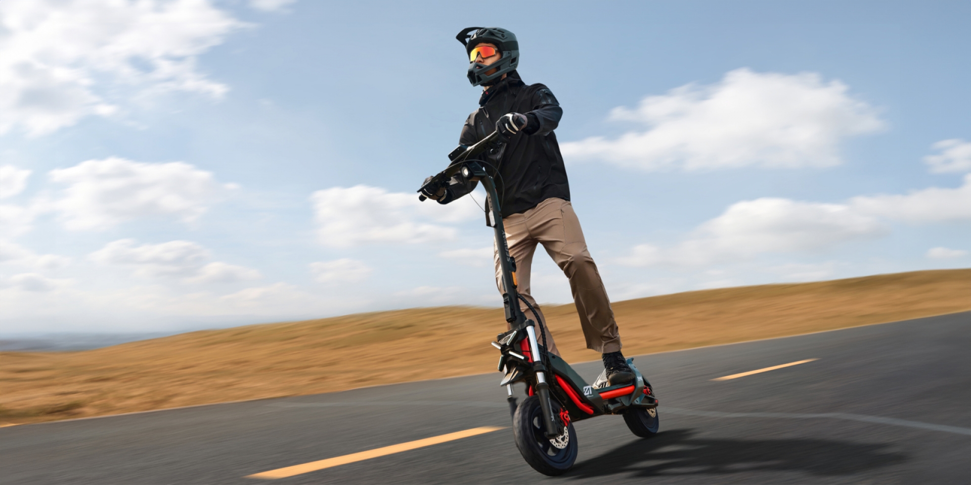 Segway-Ninebot ZT3 Pro D：無懼地形的越野電動滑板車，2025 年初強勢登場！