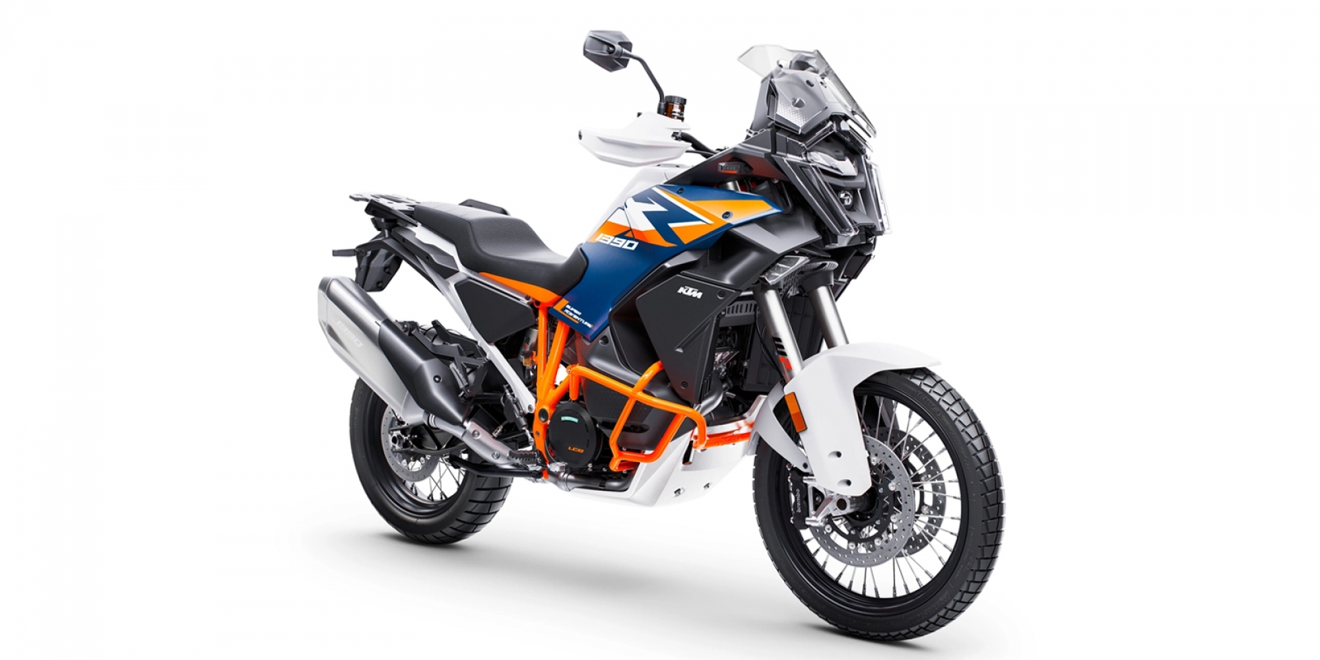 170匹、8吋TFT儀表、蜘蛛網新大燈！KTM 1390 Super Adventure R 全地形冒險巨獸降臨。