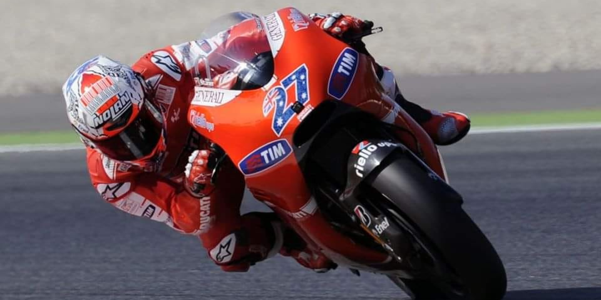 炎上暴言？DUCATI車隊經理：Francesco Bagnaia表現超越了Casey Stoner！