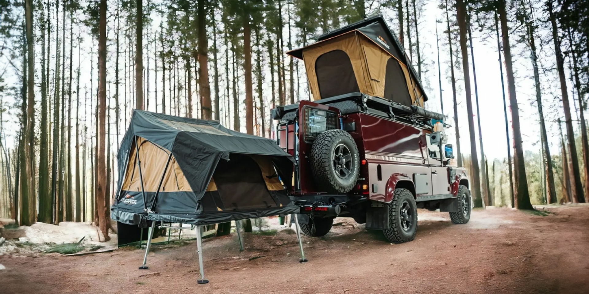 隨車移動的「月球登陸器」：Swing-Away Hitch Tent！