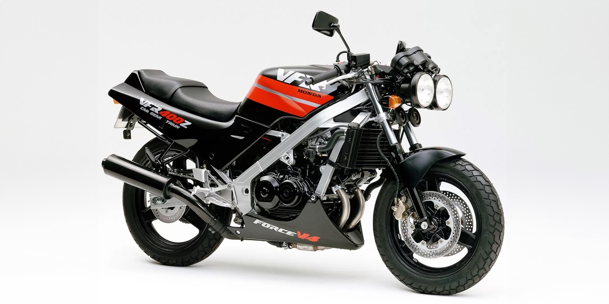 怪騎物語。Honda V4 大秘寶、唯一 V 型四缸運動街車 VFR400Z！