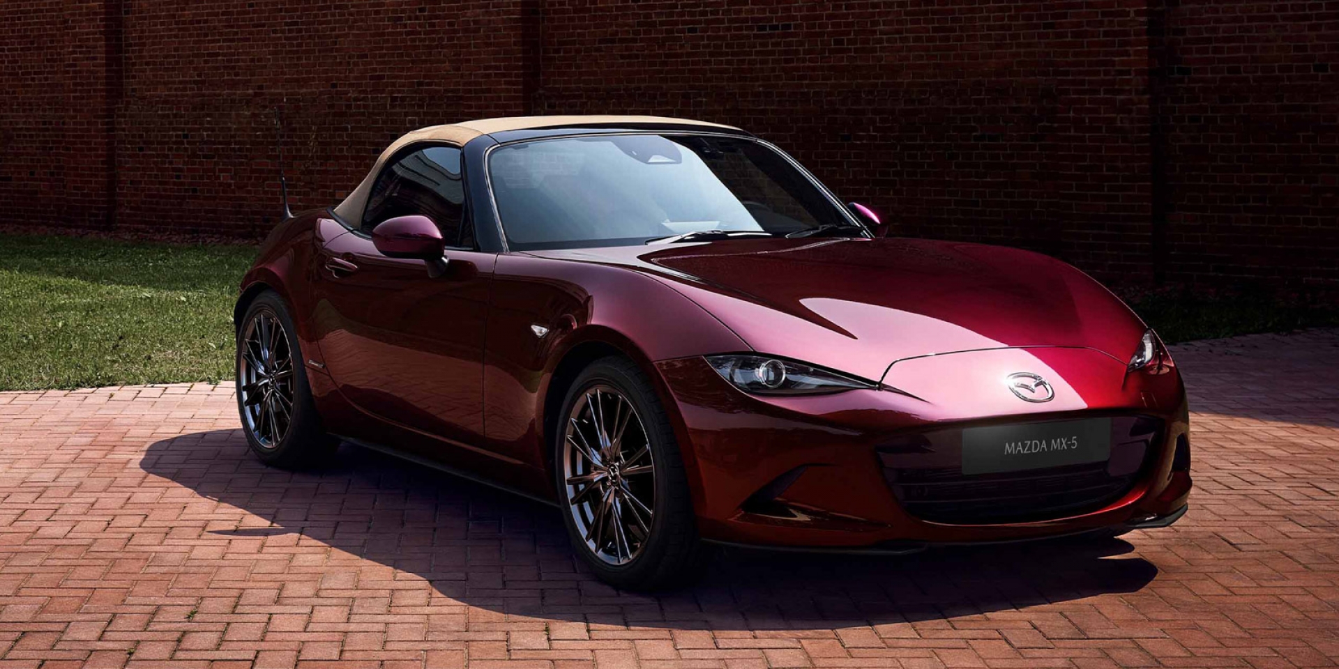 MAZDA MX-5 35th Anniversary Edition 35 週年紀念車型接單正式展開 正 25 年式 MX-5 RS/ RF 美型再進化  維持原售價