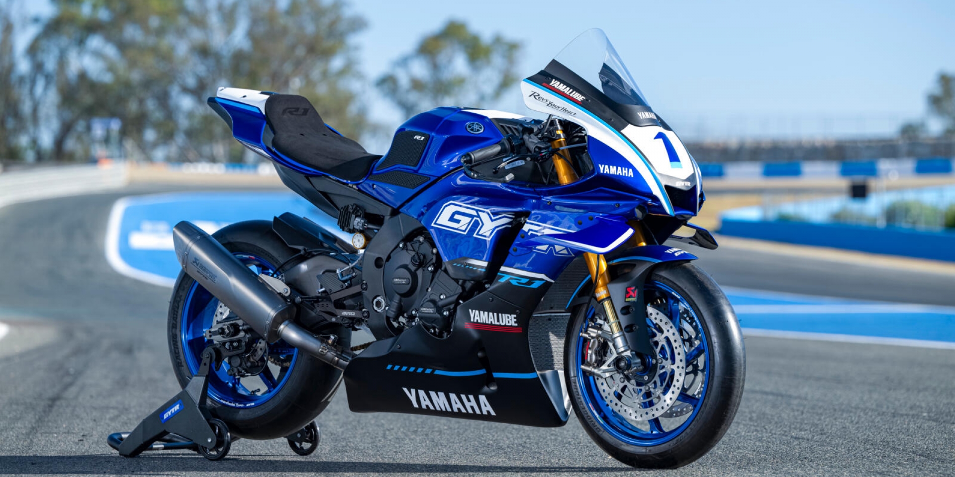 R1不再市售 只給你跑賽道用！Yamaha發表2025 YZF-R1 Race/GYTR 並宣布停止開發道路用R1