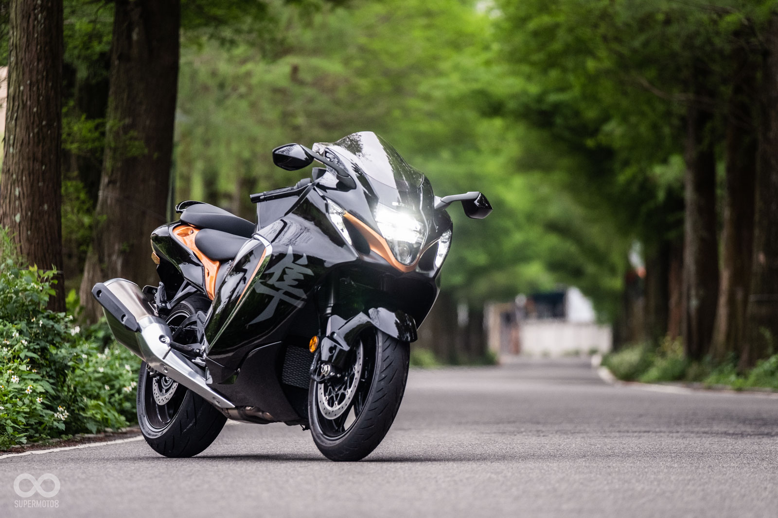 地表最速絕非虛名！2021 SUZUKI HAYABUSA 82.8萬元發表上市| SUPERMOTO8