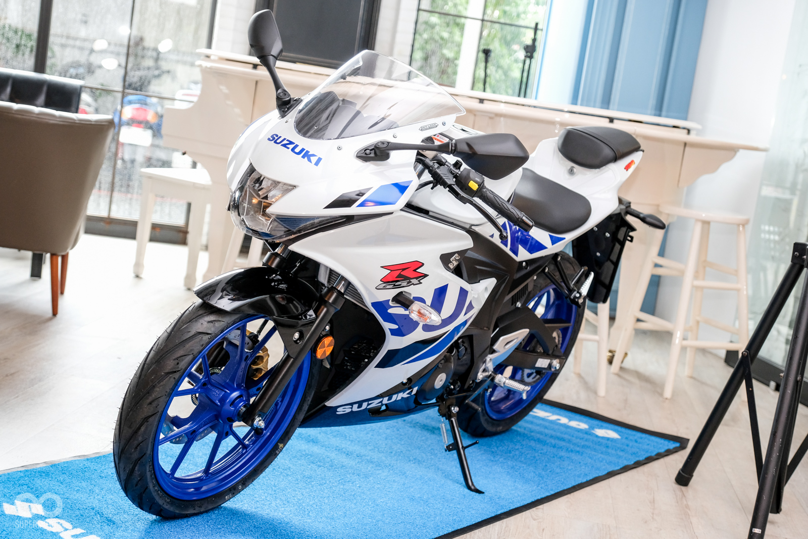 配備升級售價不變 小白魯正式導入台灣 2020 Suzuki Gsx R S 150發表會 Supermoto8