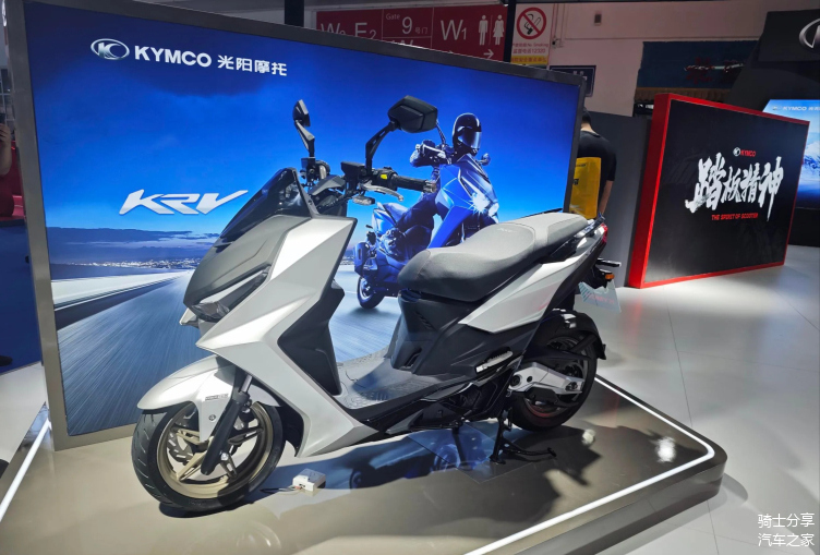 馬力縮減2.7匹！KYMCO KRV 150在中國上市 | SUPERMOTO8