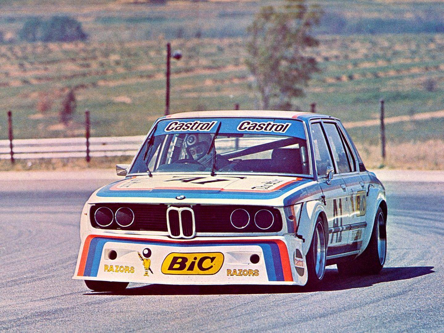 Bmw 12. BMW e28. BMW e28 DTM. BMW e28 Race. BMW e12 Touring.