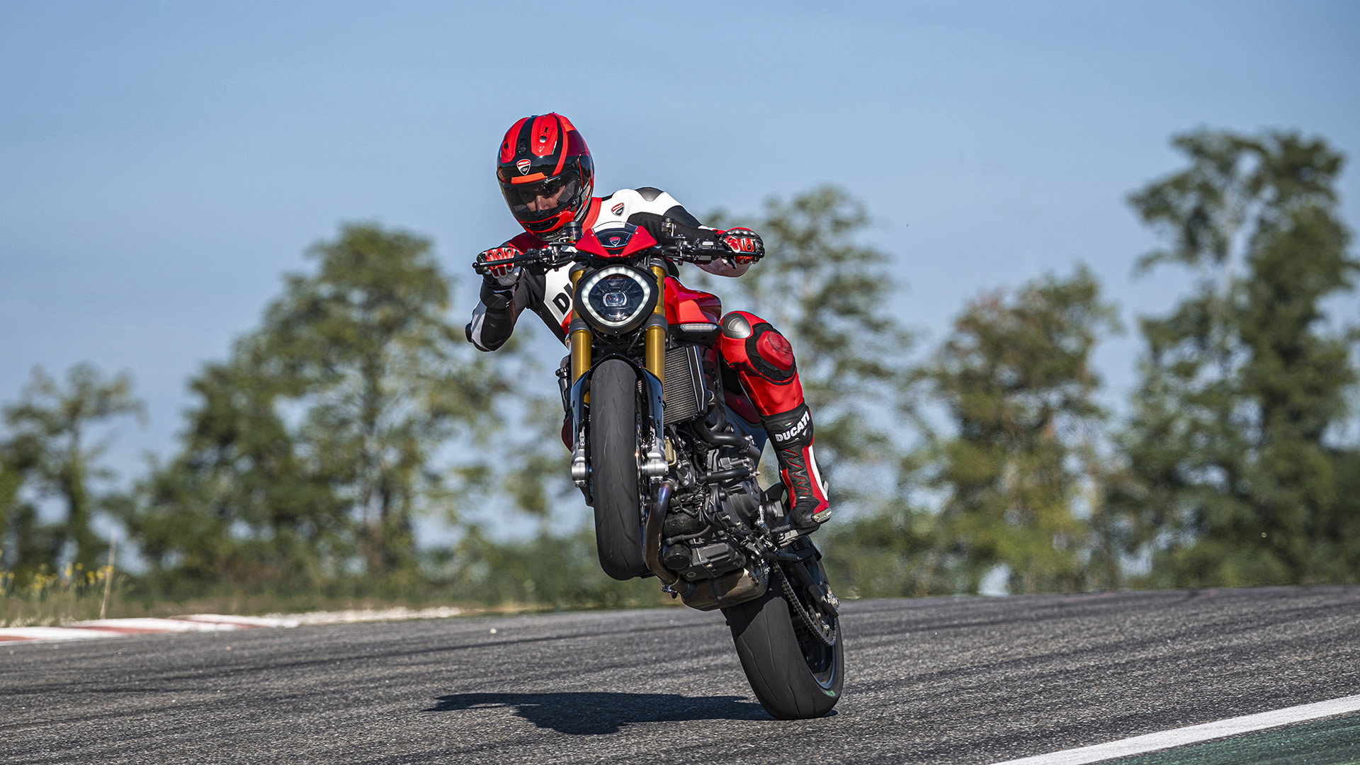 ducati monster 759